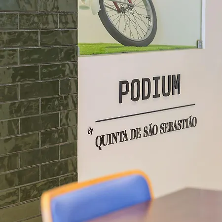 Ap Victoria Sport And البوفيرا