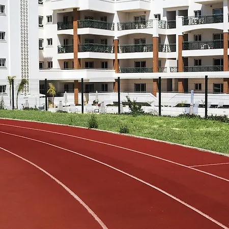 Ap Victoria Sport And فندق