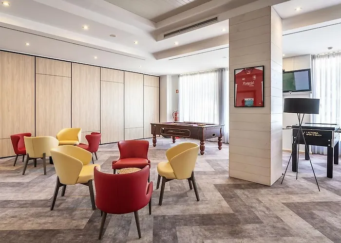 Ap Victoria Sport And 4* Албуфейра