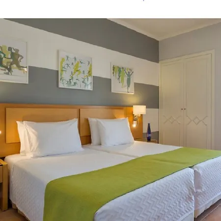 Ap Victoria Sport And Albufeira